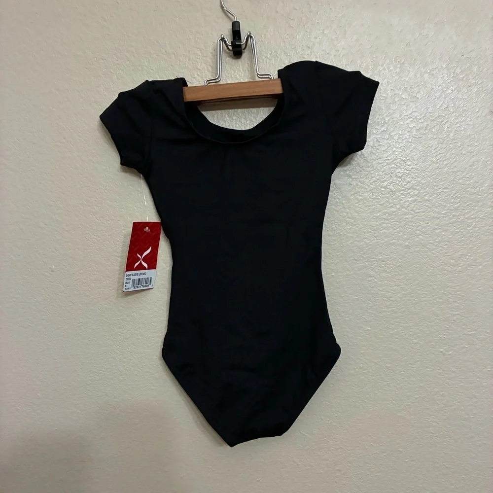 Capezio Kids Team Dance Performance Black Short Sleeves Leotard Size Small